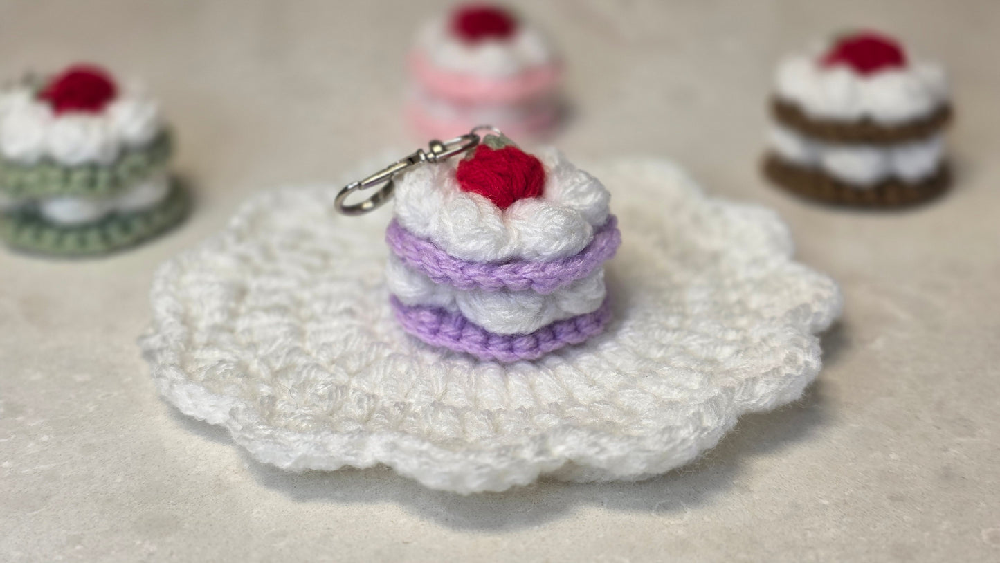 Mini cake keychain